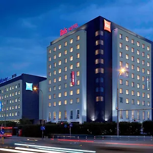 3* מלון Ibis Reduta
