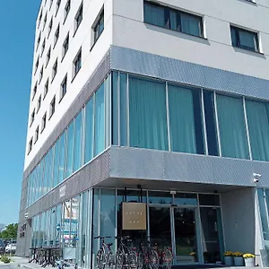 *** Hotell Arche Airport Polen