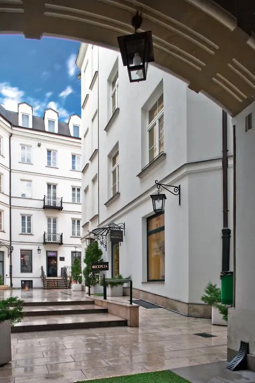 Residence St. Andrew'S Palace Varsavia Aparthotel