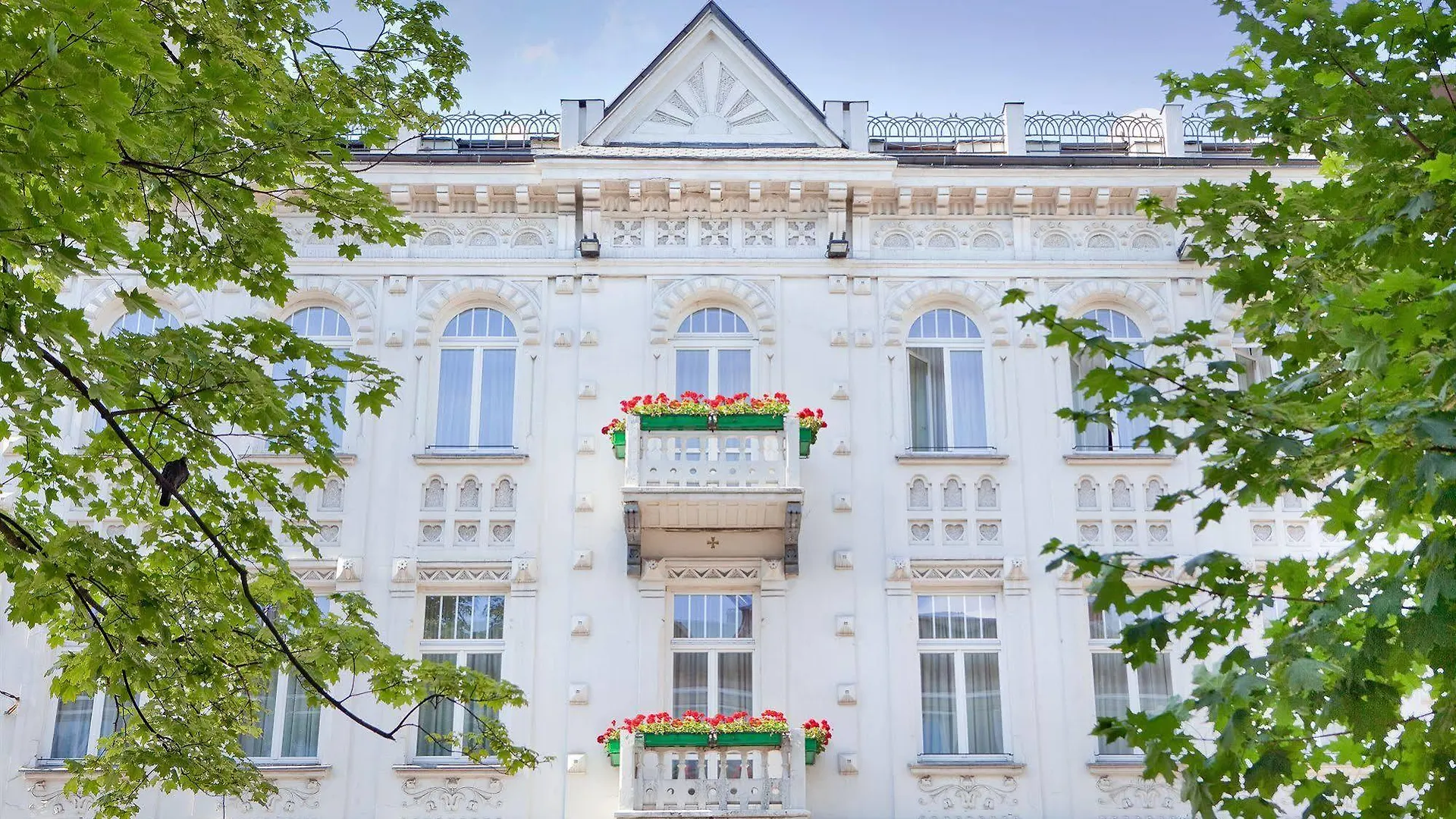 Residence St. Andrew'S Palace Варшава 4*,  Польша