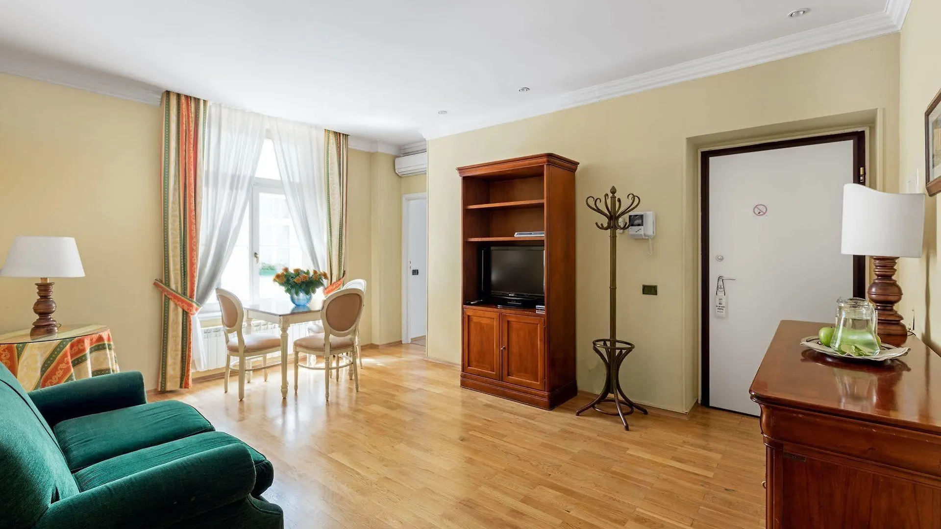 Residence St. Andrew'S Palace Varsavia