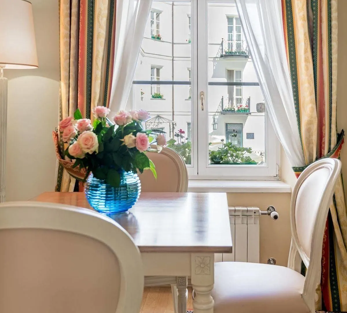 Residence St. Andrew'S Palace Varsavia Aparthotel