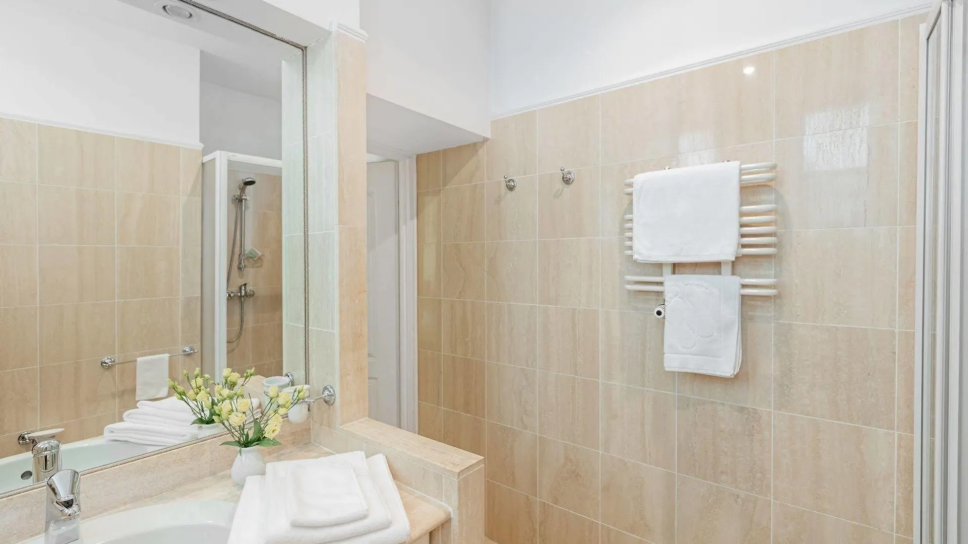 Aparthotel Residence St. Andrew'S Palace Varsavia